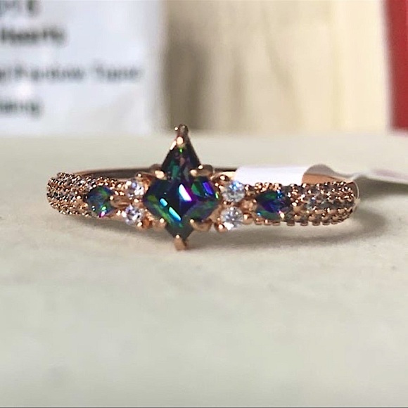 Ring Bomb Party WIN THEIR HEARTS Ring - Size 9 - Picture 9 of 9